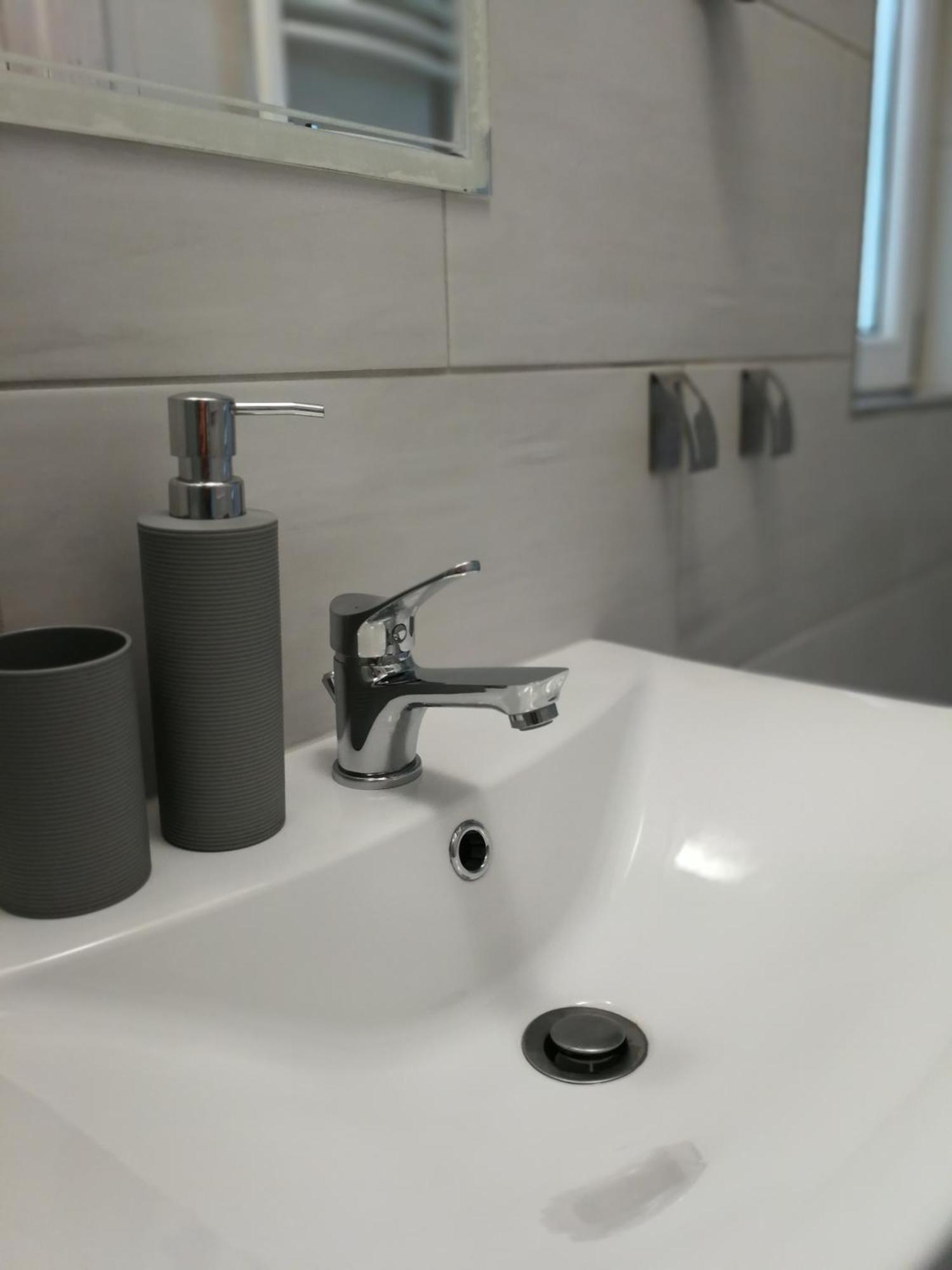 Apartamento Kacik U Miry Jelenia Góra Exterior foto